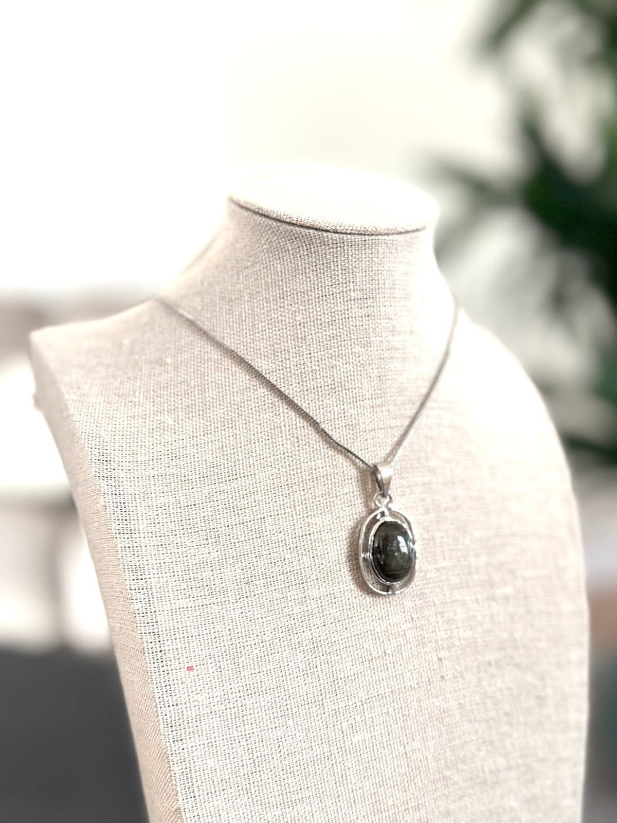 Deep Green Gemstone Oval Pendant