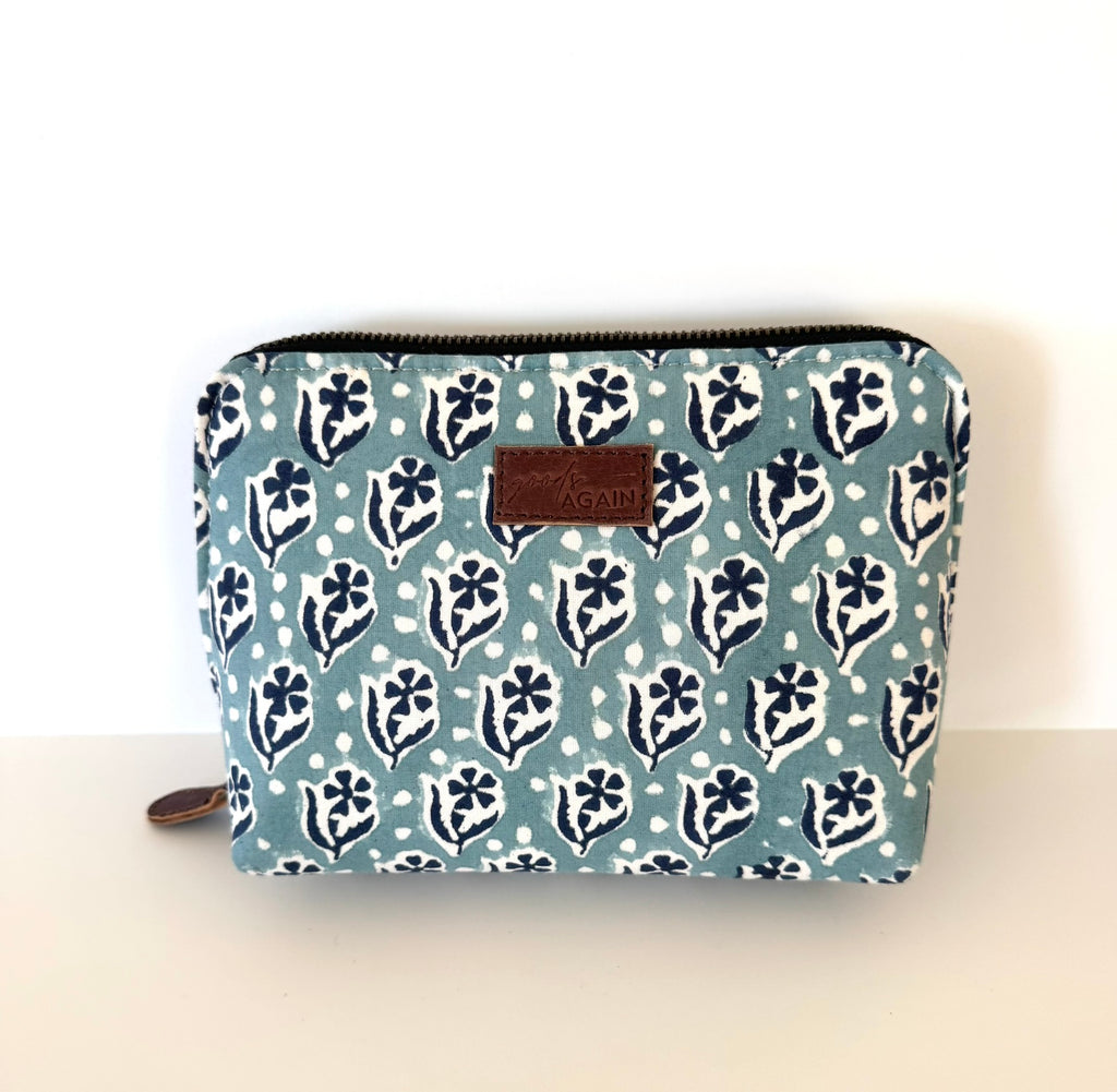 The Everyday Pouch - Blue Florals