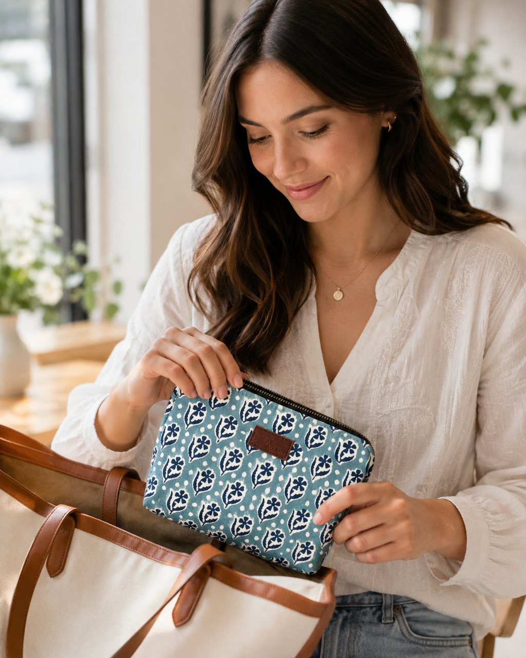 The Everyday Pouch - Blue Florals