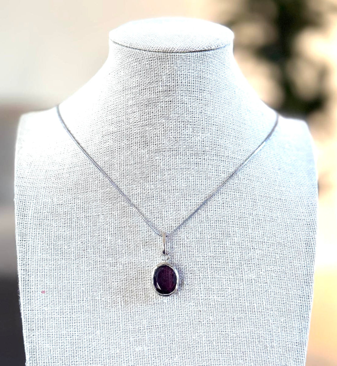 Deep Purple Amethyst pendant Silver