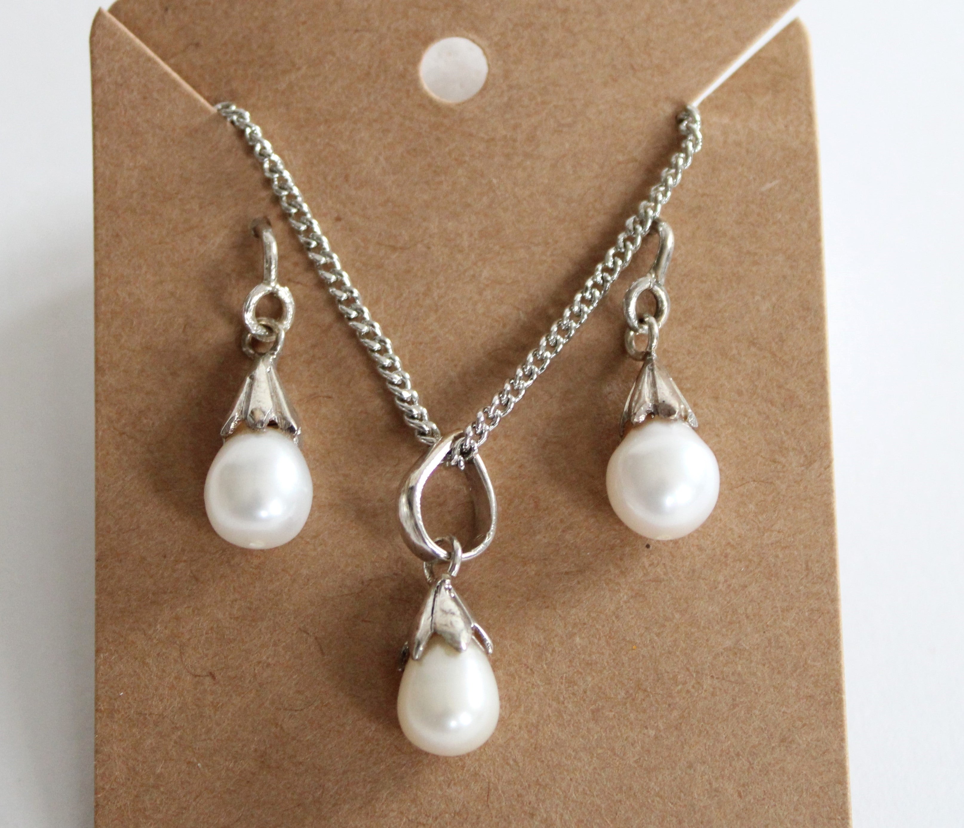Natural Pearl Drop Necklace and Earrings