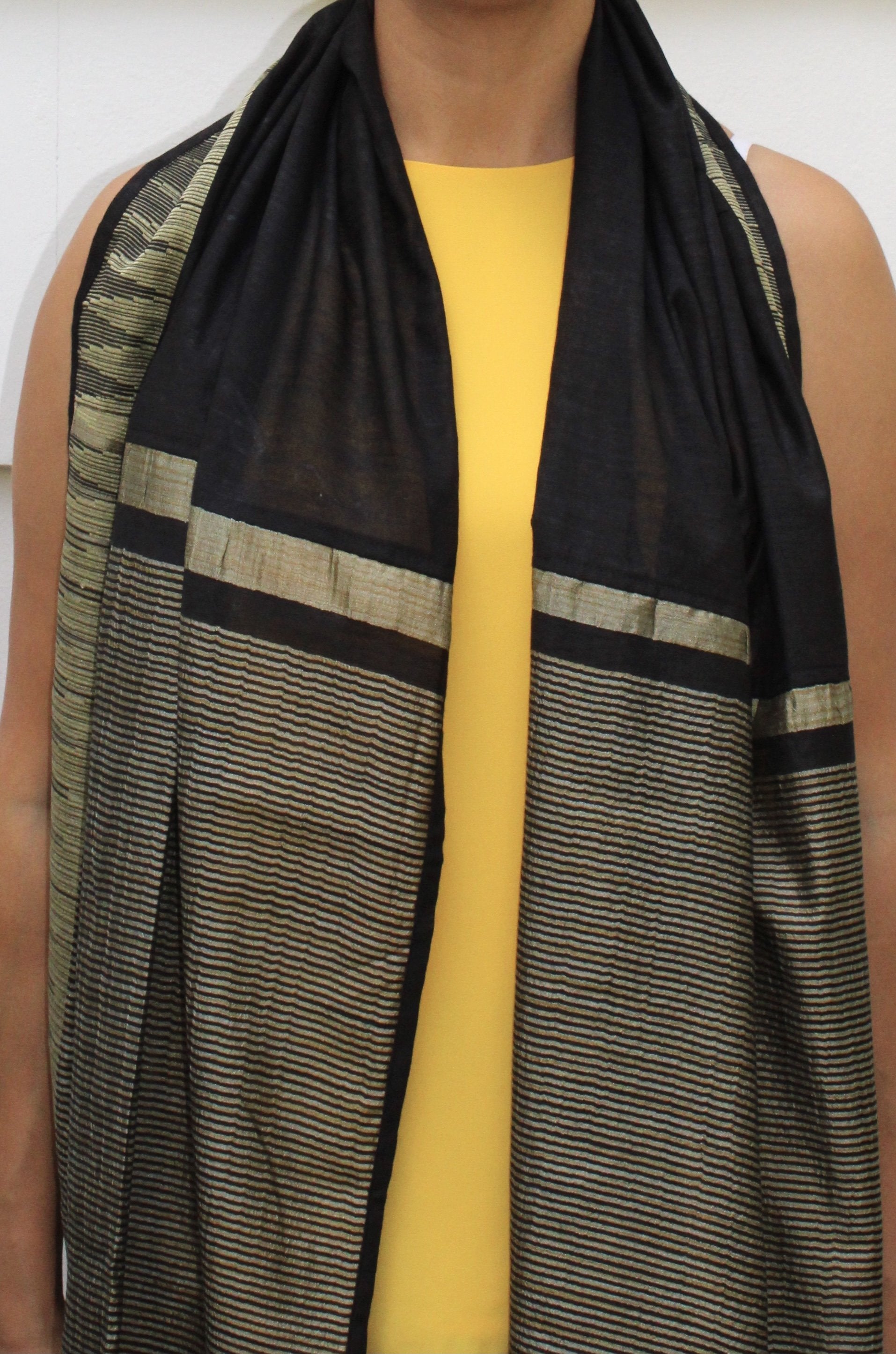 The Upcycled Silk Scarf Patterned - Black and Gold stripes
