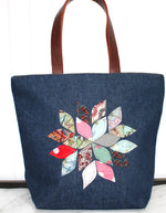 Load image into Gallery viewer, Floral Applique Tote
