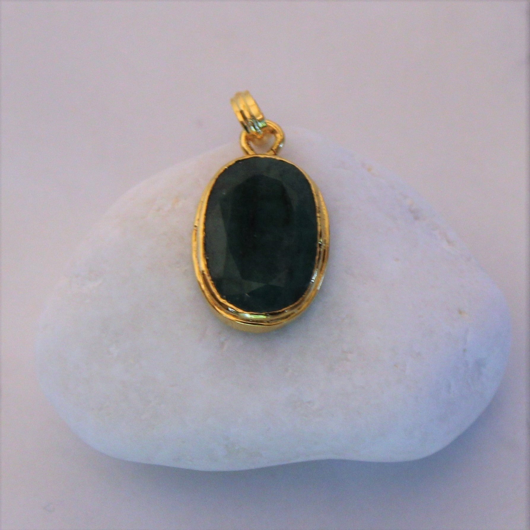 Meryl Emerald Stone Pendant
